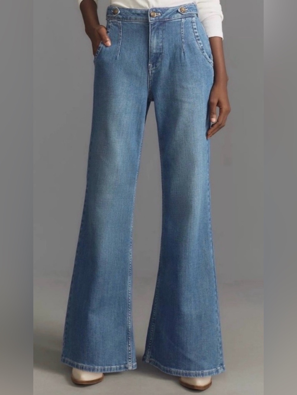 Pilcro Tower Flare Mid-Rise Jeans Denim Blue Women’s Size 28